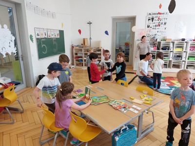 Der Kindergarten zu Besuch an der Volksschule