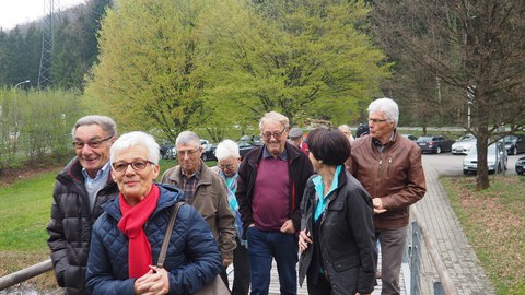 Seniorenbund Sulz-Röthis-Viktorsberg besucht Rieger-Orgelbau in Schwarzach